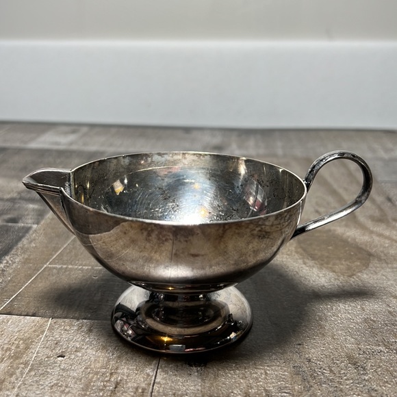 VINTAGE BENEDICT SILVER PLATE BMC CREAM SUGAR SET - Picture 2 of 7